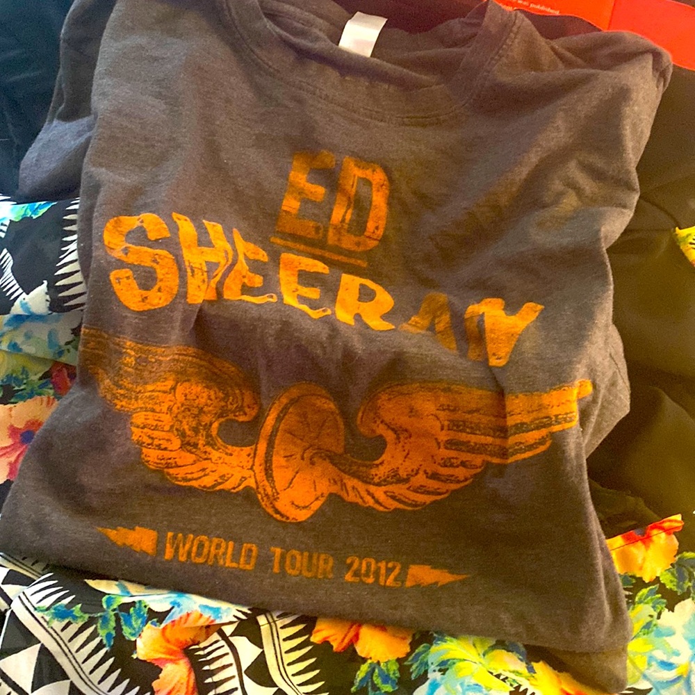 🧡ED SHEERAN 2012 Concert Tour Tee Size Medium